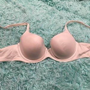 34C Classic White Victoria’s Secret Bra